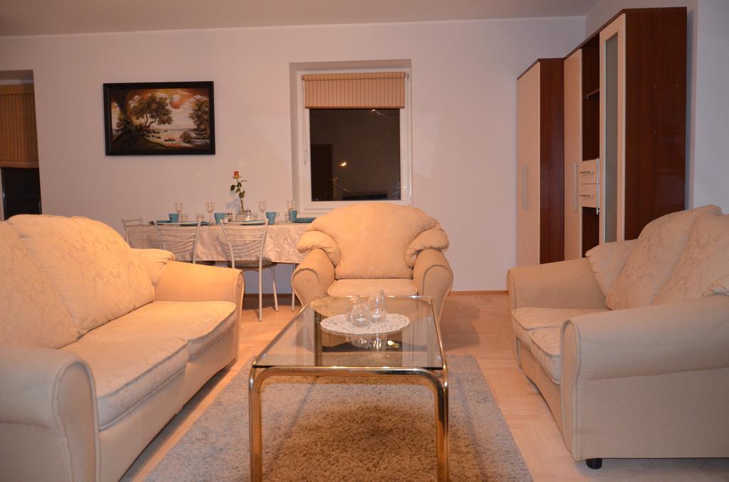 Apartments With Outdoor Spa Jacuzzi And Sauna 维尔纽斯 外观 照片