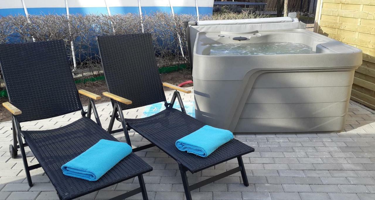 Apartments With Outdoor Spa Jacuzzi And Sauna 维尔纽斯 外观 照片